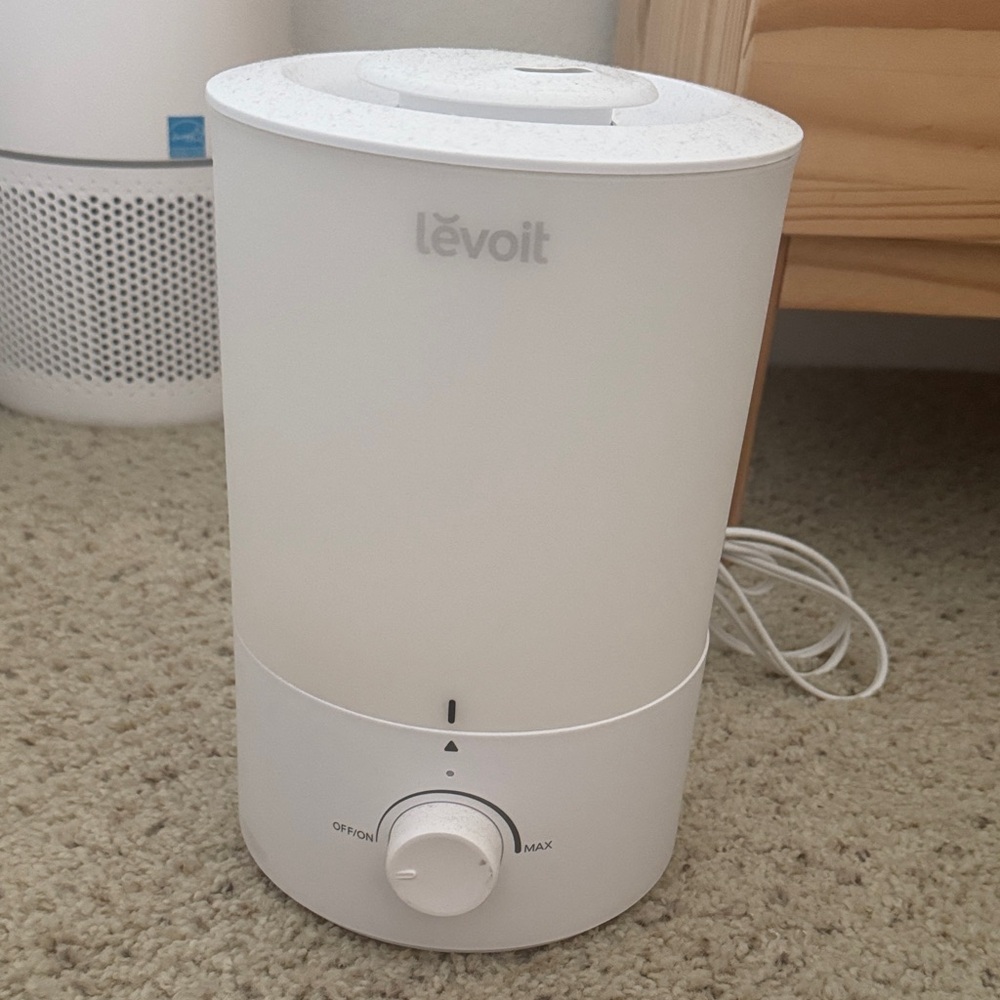 Levoit White Cool Mist Humidifier